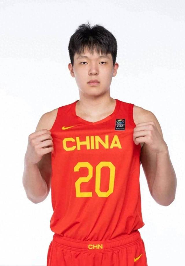 开云下载-青年篮球锦标赛激发新希望，新生代球员崭露头角的简单介绍