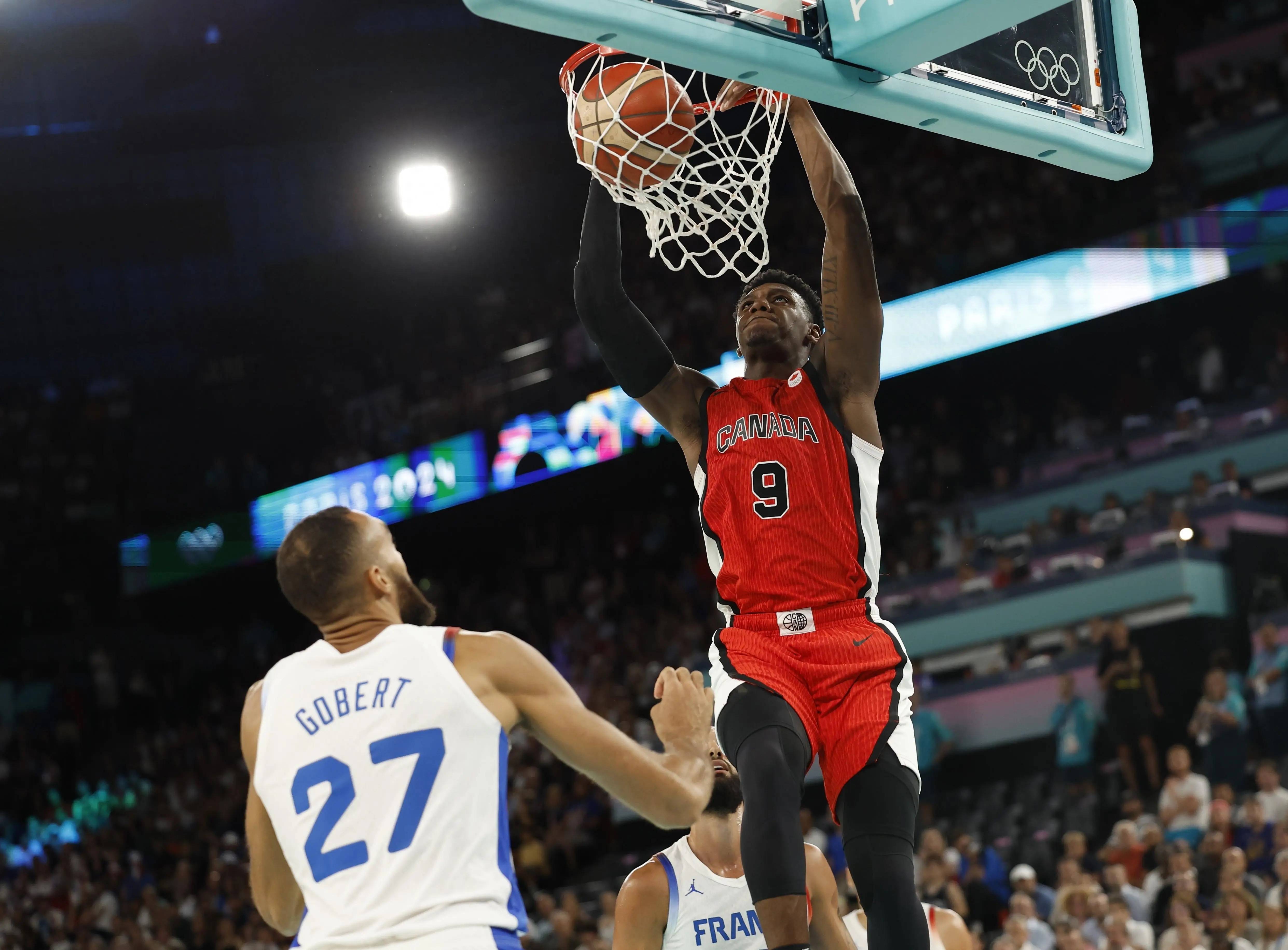 NBA总决赛湖人力克猛龙夺得冠军三连庄