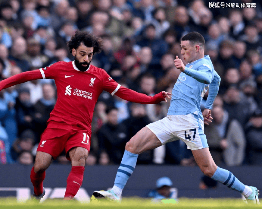 曼城主场大胜,继续保持追赶利物浦的势头 曼城主场大胜,继续保持追赶利物浦的势头
