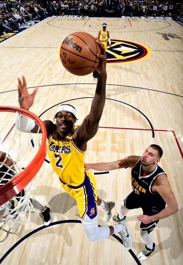 快船不敌湖人，遭遇四连败